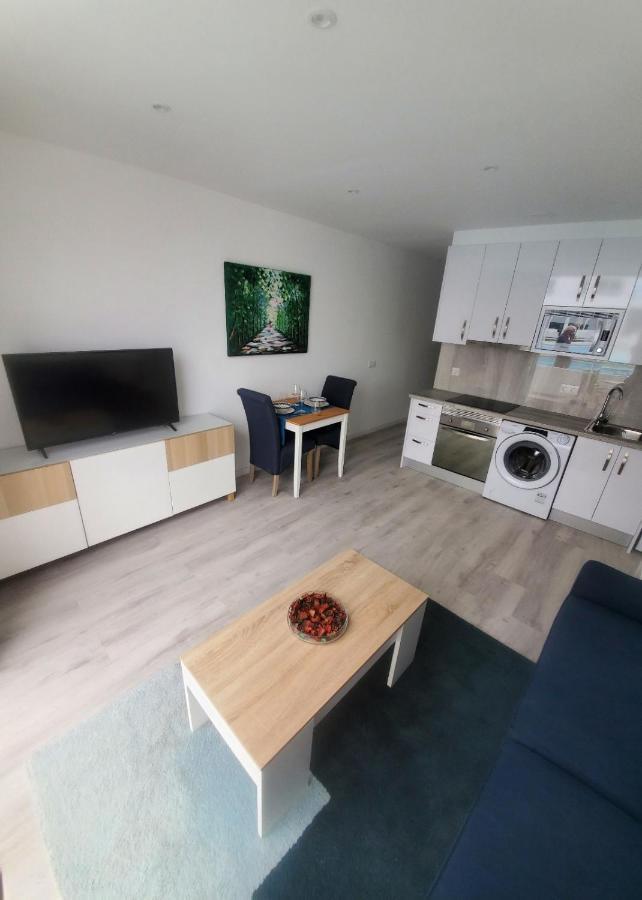 Atlantic View 1B 2 Bedrooms Ground Floor, Complex Featured On A Place In The Sun Puerto del Carmen  Bagian luar foto